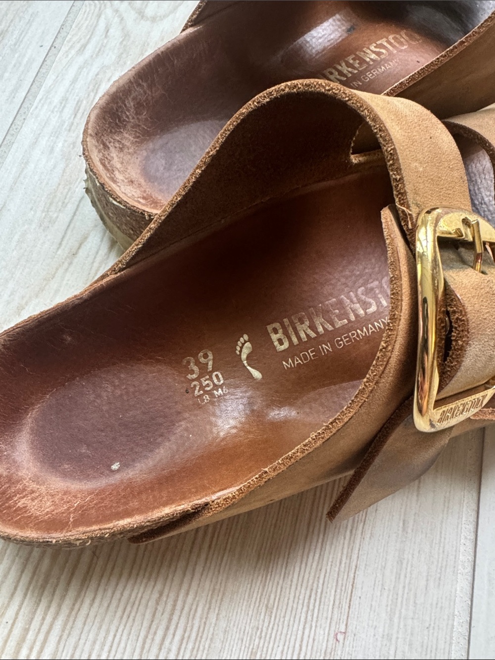Birkenstock Big Buckle Oiled Leather Cognac size 39 narrow - Picture 2 of 5